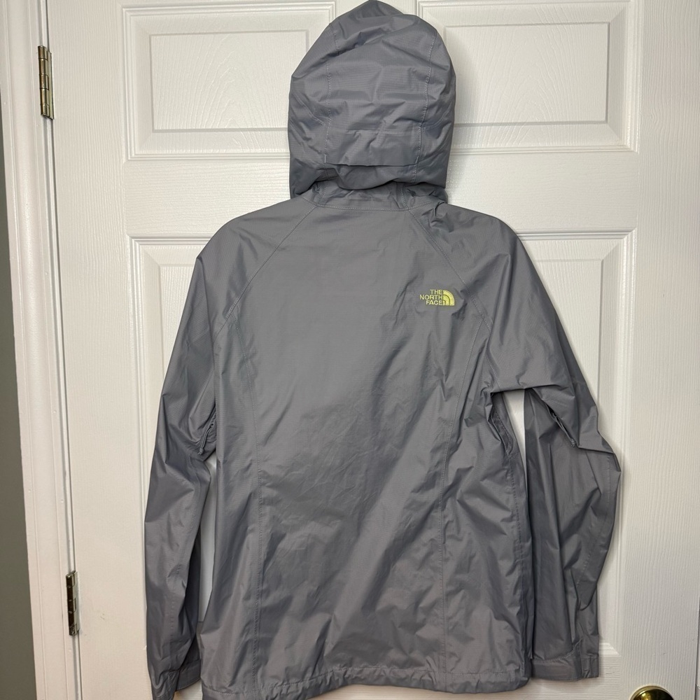 The North Face Women's Gray and Green Rain Wind Outdoor Jacket Size Small GUC - Picture 4 of 8